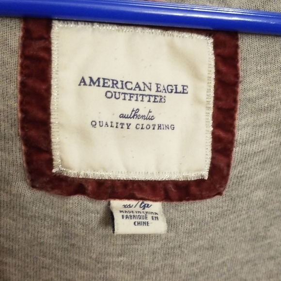 ⭐American Eagle Sweater. - Picture 3 of 6